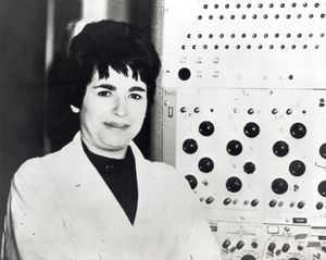 1039 -Thelma Estrin in front of A-D converter.jpg