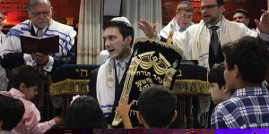 Permission-To-Dance-for-the-Joy-of-Torah-cover.jpg