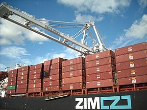 Container Ship Zim Virginia (4423755964).jpg