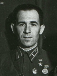 Летучий Александр Яковлвич (1940).jpg