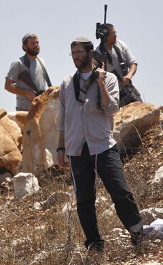 Файл:Israeli-settler-gun.jpg