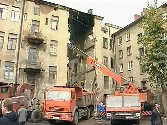 Файл:2006 Vyborg house collapse.png