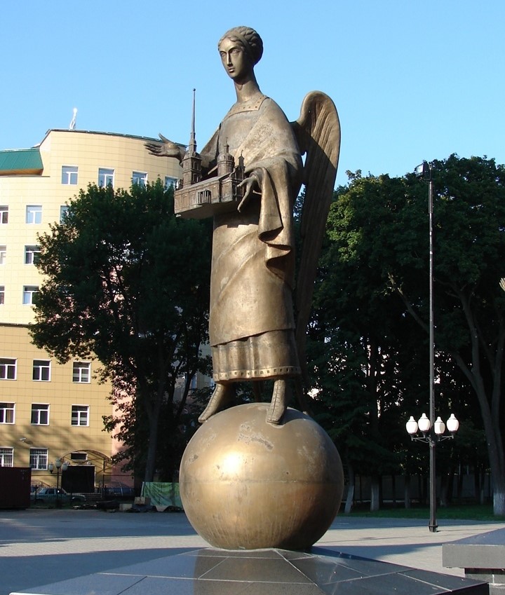 Памятник Святителю Митрофану Воронежскому 11.jpg