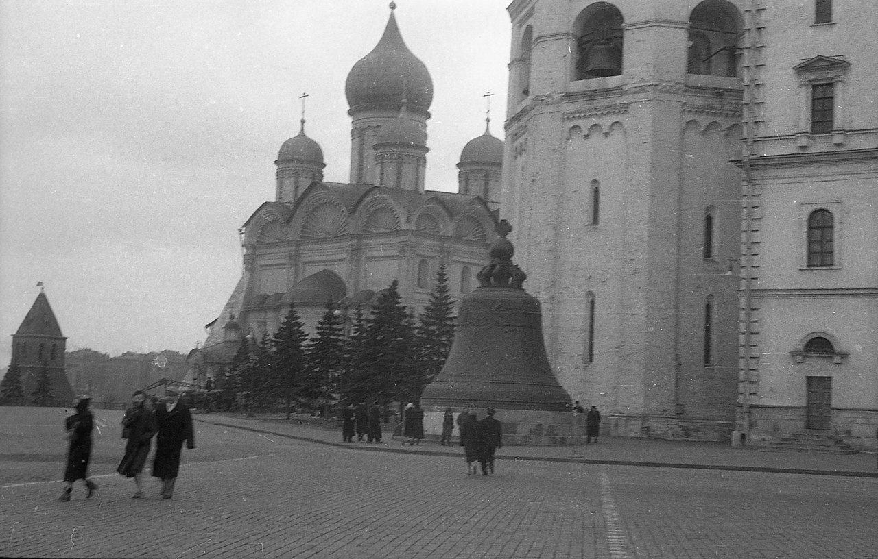 Yevgene Petrakov's film roll, 1960 13 2.jpg