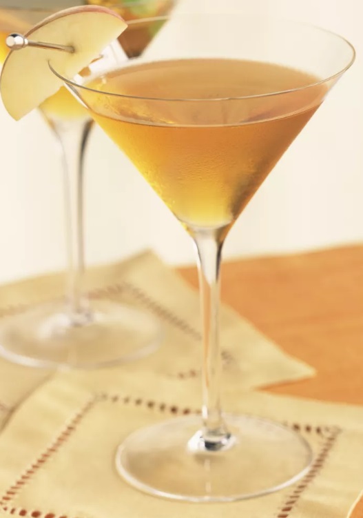 Файл:Apple Cider Martini (коктейль).jpg