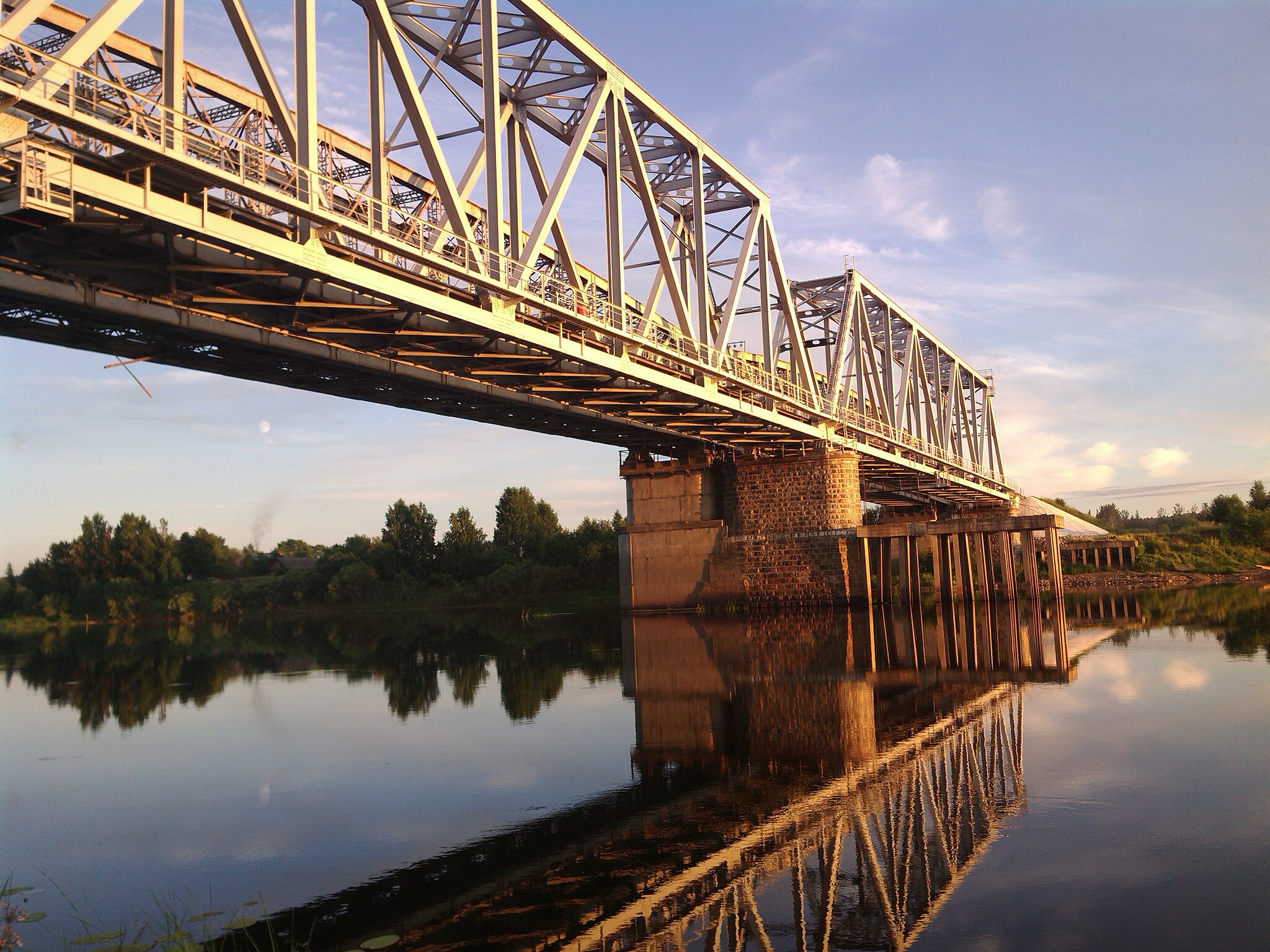 Мост через реку Луза