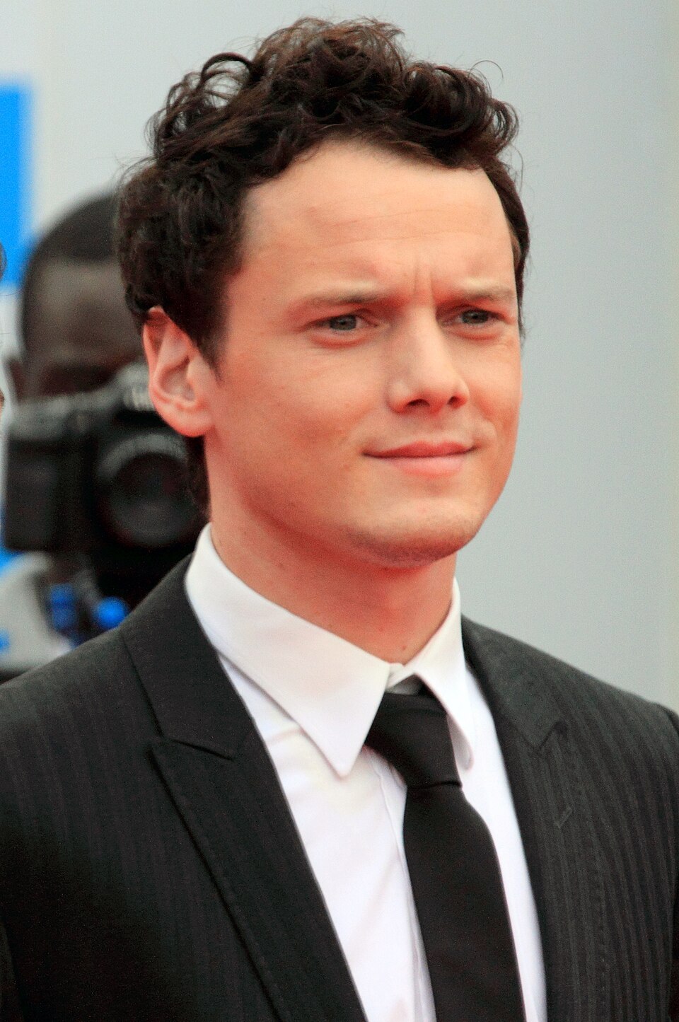 Anton Yelchin 2011 2.jpg