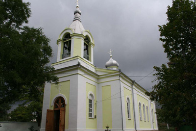 Файл:Voievozi saints church 2.jpg