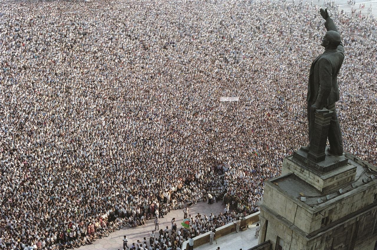 Файл:Митинг НФА в Баку 1990.jpg