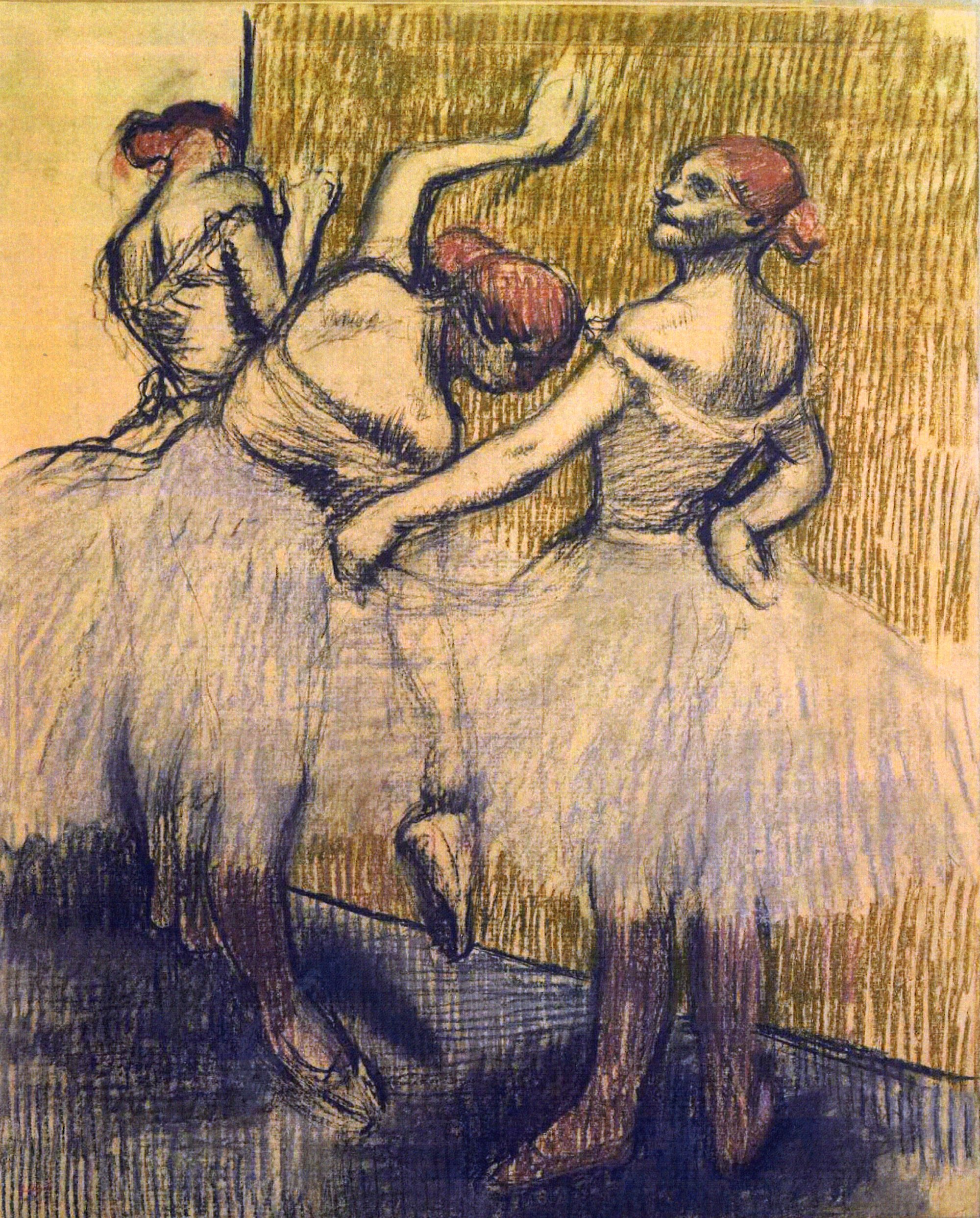 Trois danseuses près d'un portant 2332.jpg