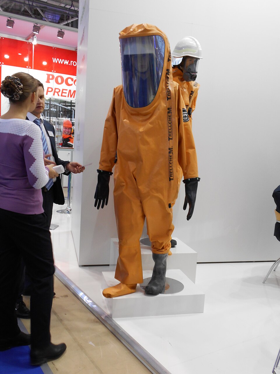 Файл:Isolated protective suit.jpg