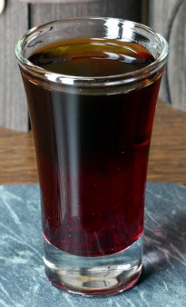 Файл:Кровь Оленя (коктейль).jpg