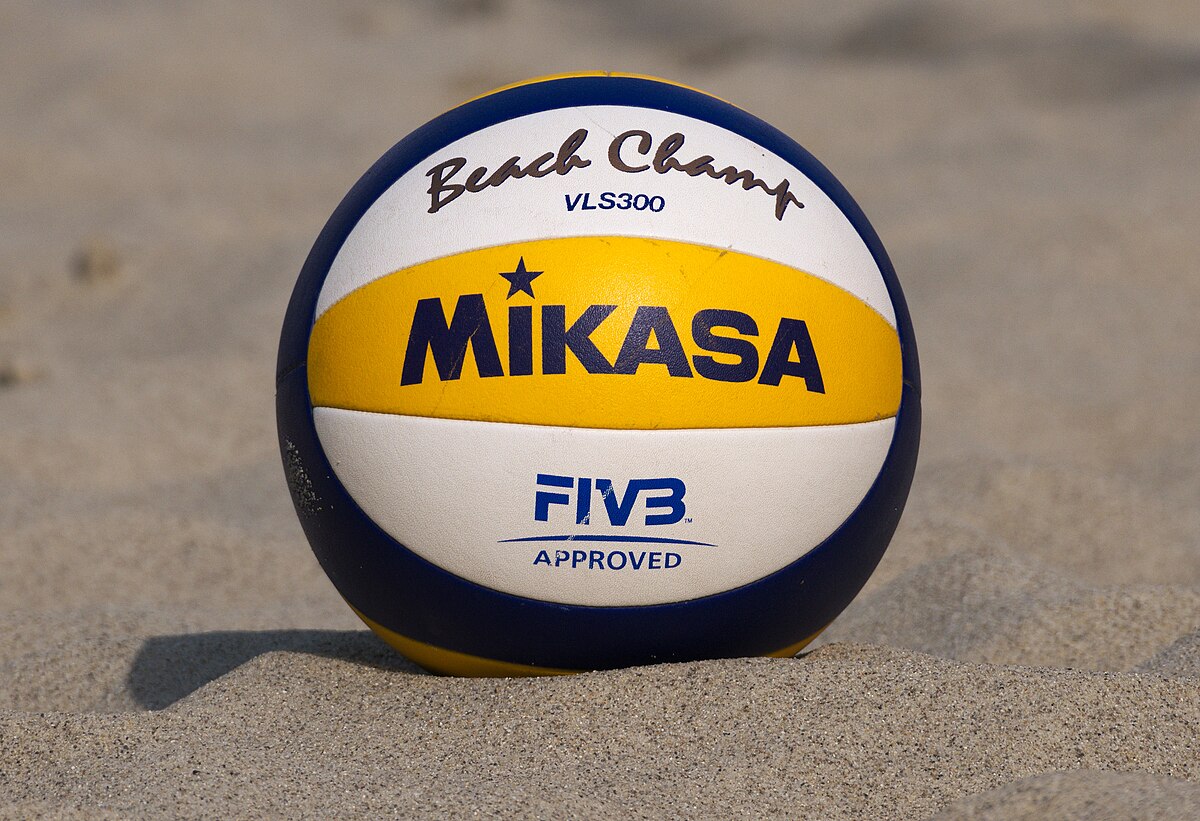 Пляжный волейбол (Mikasa VLS300)
