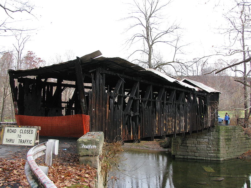 Файл:Burned Gudgeonville Covered Bridge.jpg