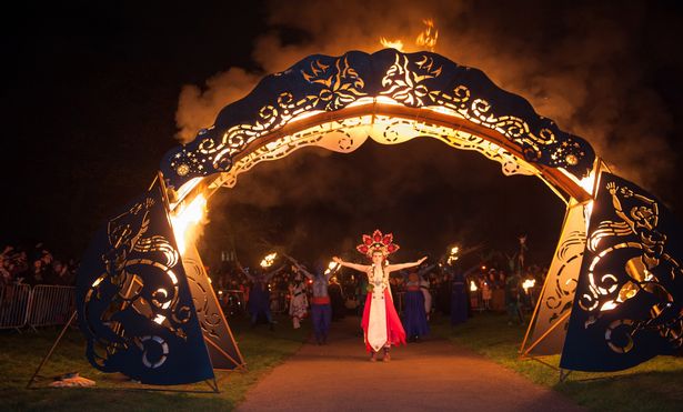 Фестиваль огней в Эдинбурге на Бельтайн