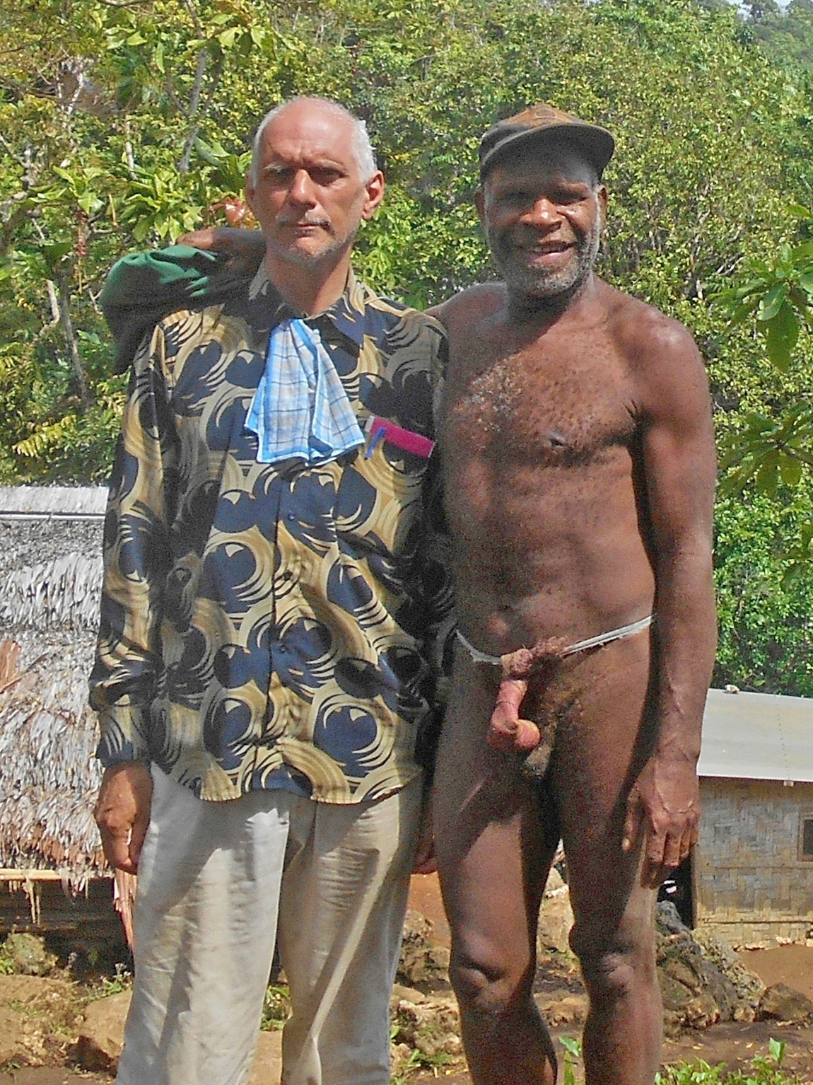Файл:Two friends (Bunlap).jpg