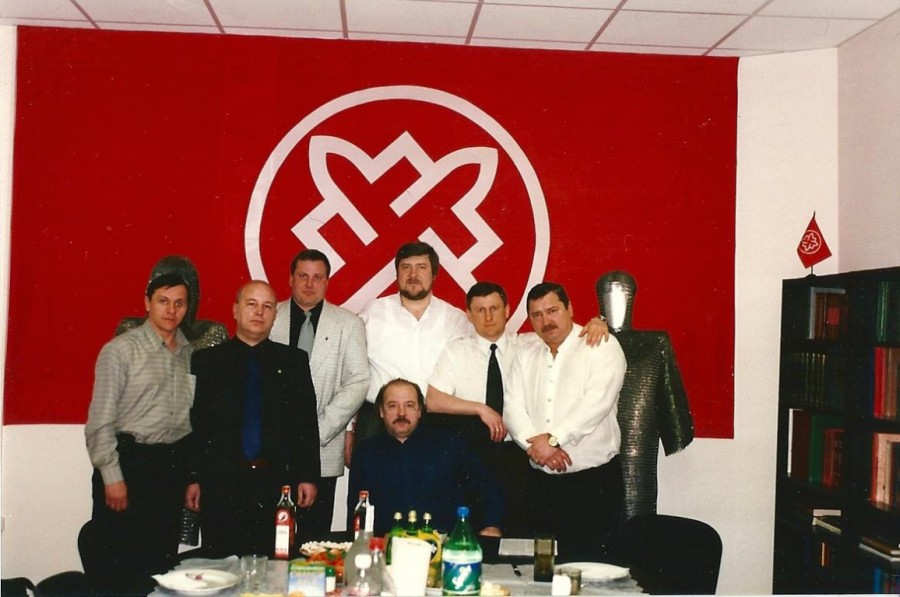 Бурлаков и члены РНЕ (в том числе Александр Баркашов)
