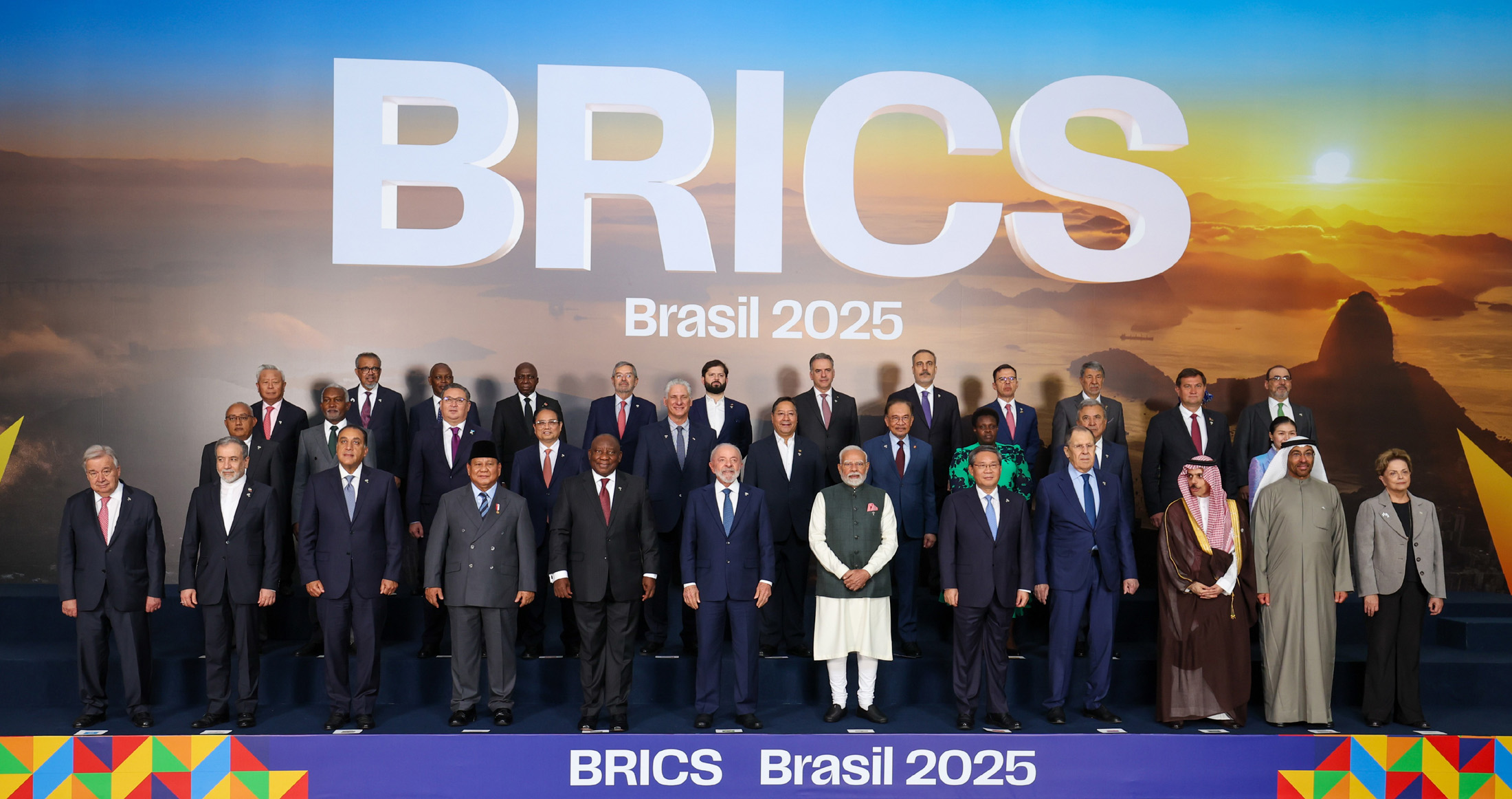 Файл:2025 BRICS Summit Family Picture.jpg
