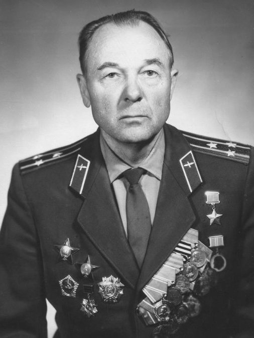 Старченко Артемий Иванович.jpg