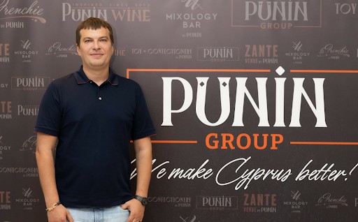 PUNIN GROUP.jpg