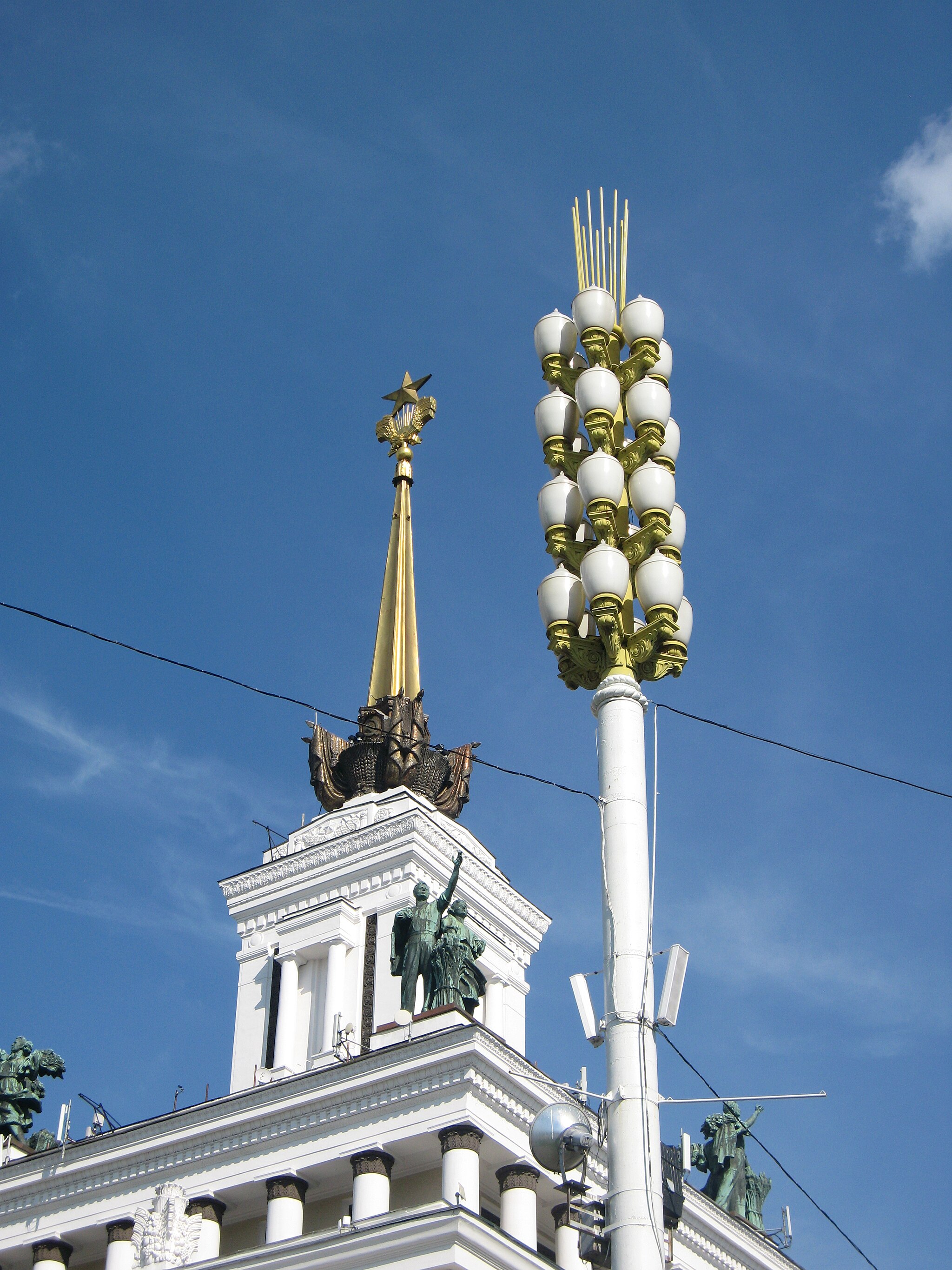 VDNKh lighting 03.jpg