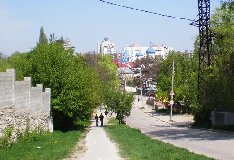 Файл:Кавказ, район Кишинева 1.jpg