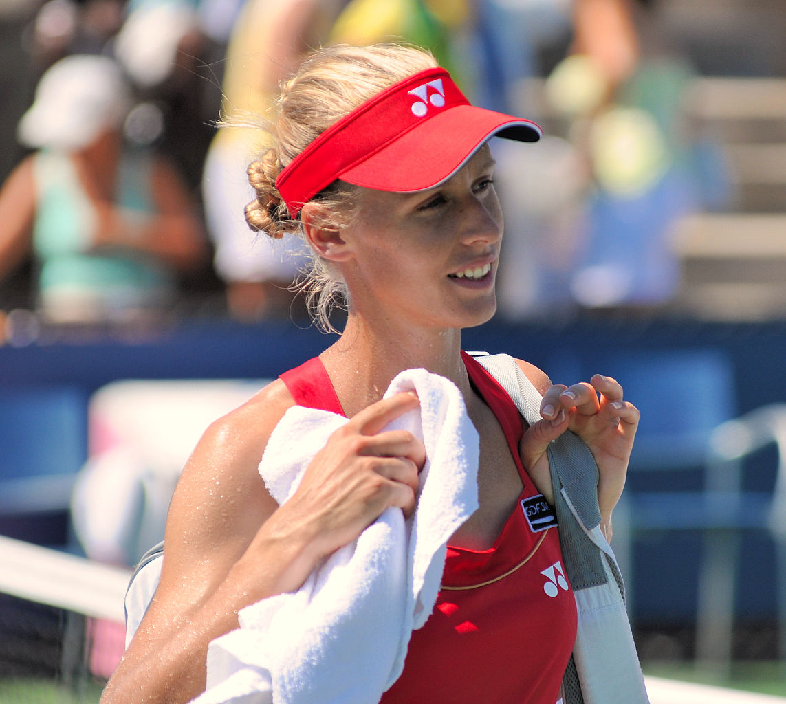Файл:Elena Dementieva at the 2010 US Open 06_2.jpg