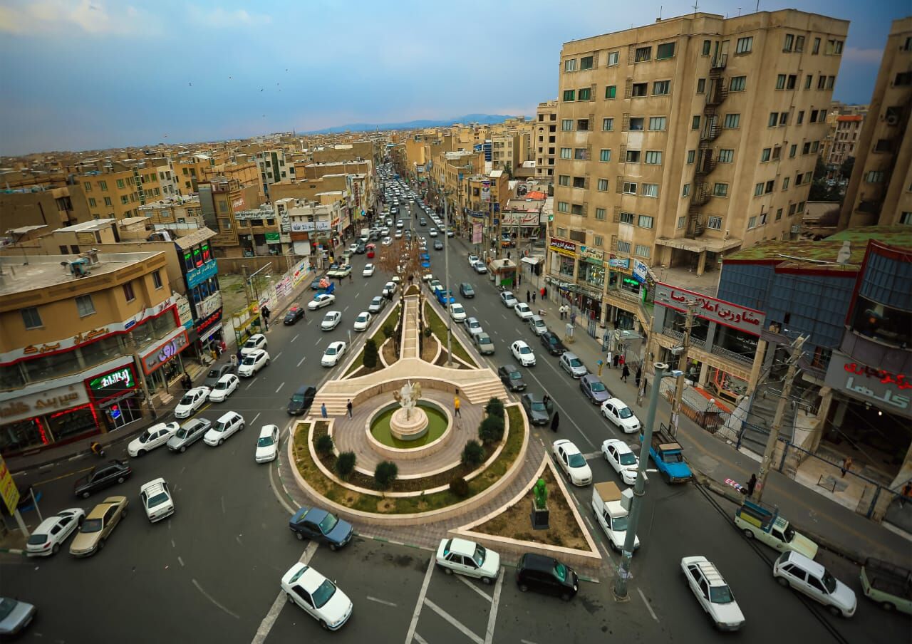 Файл:Golha square.jpg
