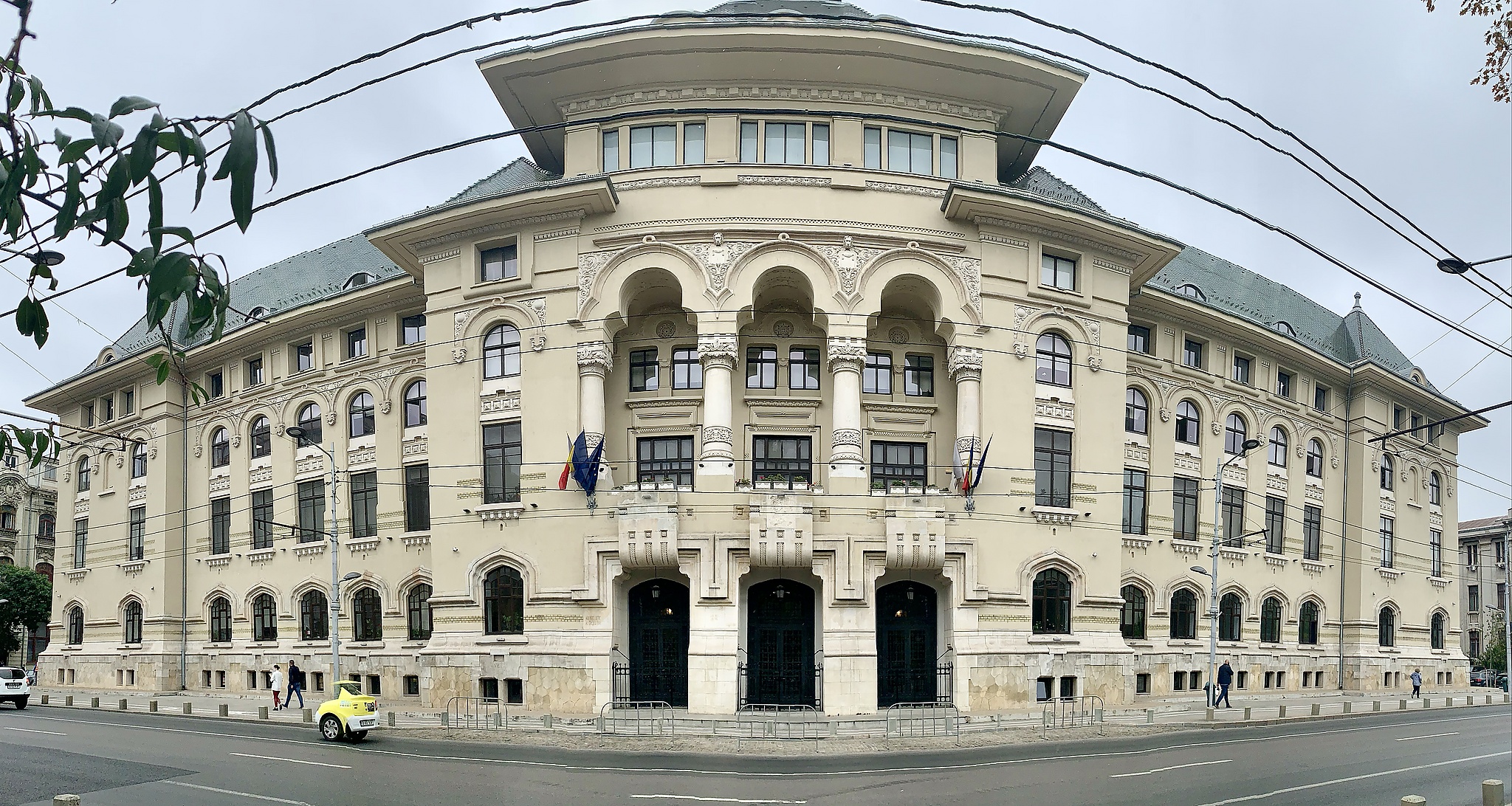 Мэрия Бухареста (1906–1910), бульвар королевы Елизаветы, д. 47