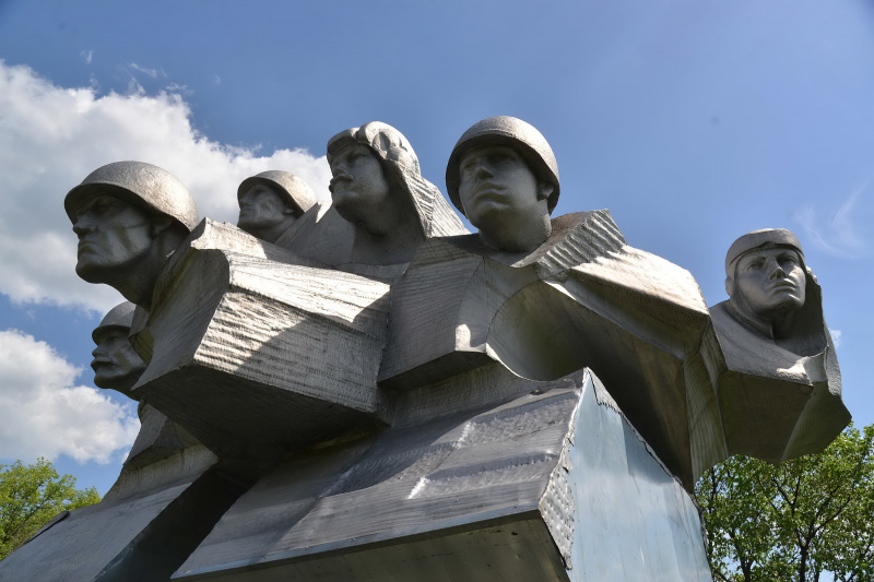 Памятник защитникам Шиловского плацдарма 5.jpg