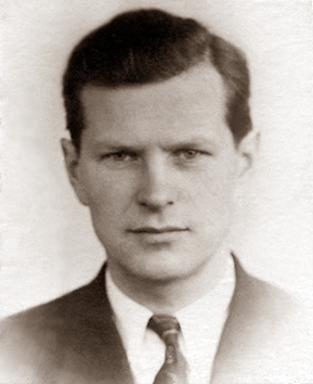 Файл:Vladimir_Vasilievich_Moshkarkin.jpg