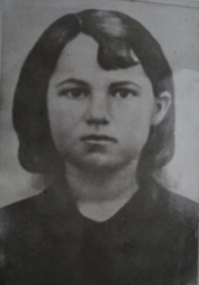 Файл:Нина Каменева.jpg