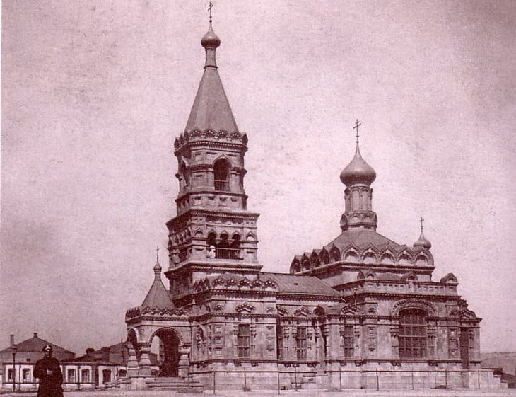 Церковь Ильи Пророка в Чёрном городе (заводском районе Баку): построена в 1906-м, снесена Багировым в 1929 году