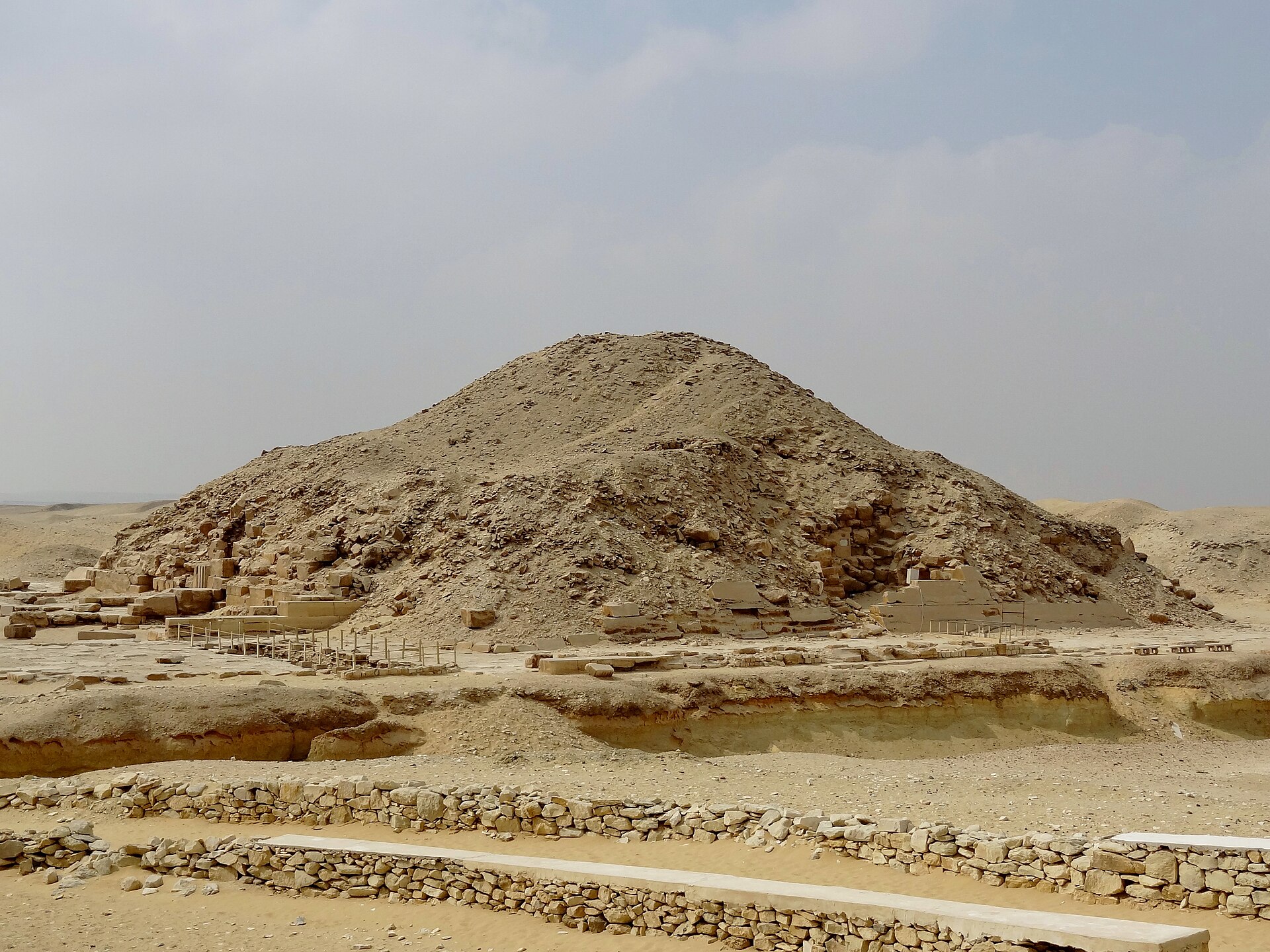 Unas-Pyramide (Sakkara) 13.jpg
