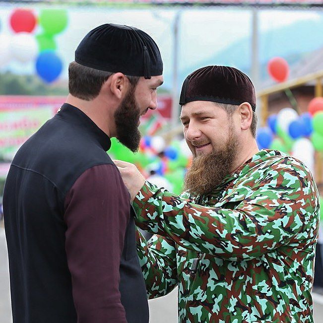 Награждение почётным званием «Заслуженный строитель ЧР»