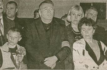 Жириновский на похоронах Круга