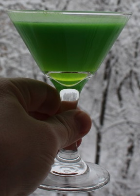 Зелёный дракон (коктейль) 5.jpg