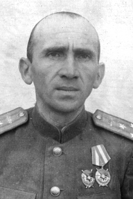 AgaronikYaYe.jpg