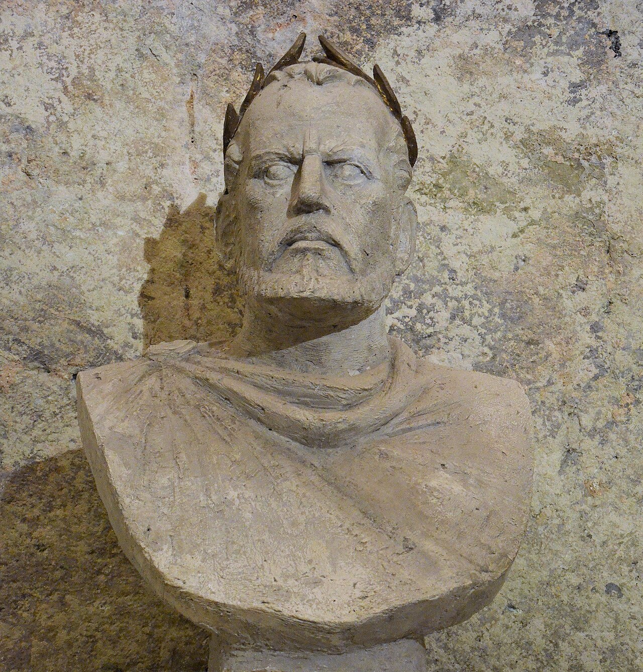 Bust of Diocletian, Split (cropped).jpg