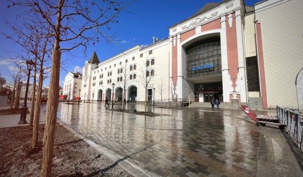 Площадь Строителей БАМ