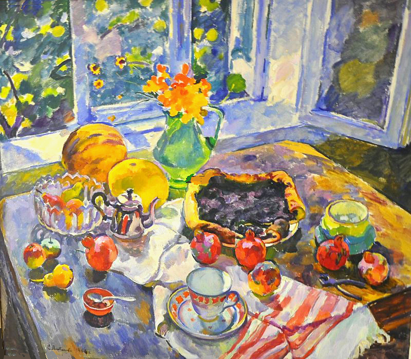 Файл:Антипова-Натюрморт с пирогом и фруктами-118х135-1964-Мурманск-b.jpg