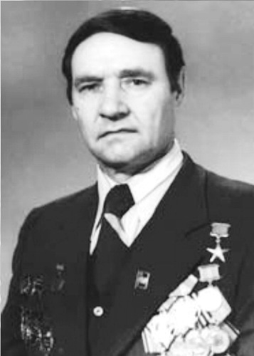 Волков, Виктор Николаевич (Герой Социалистического Труда).jpg