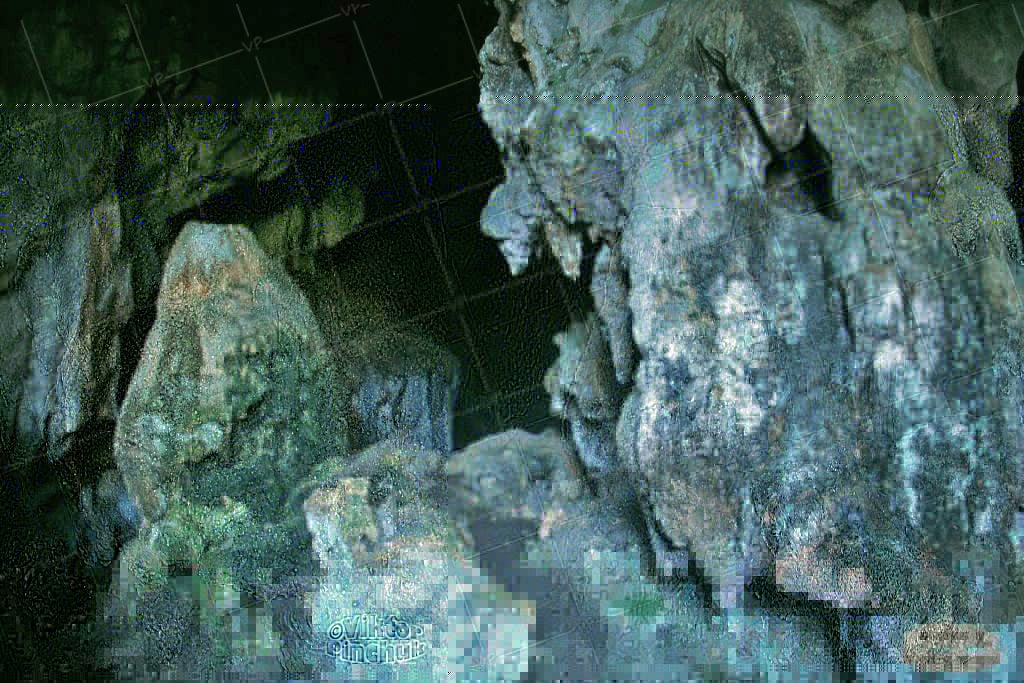 Файл:Бразилия, Нацпарк Петар — Пещера Моро-Прето (3).jpg