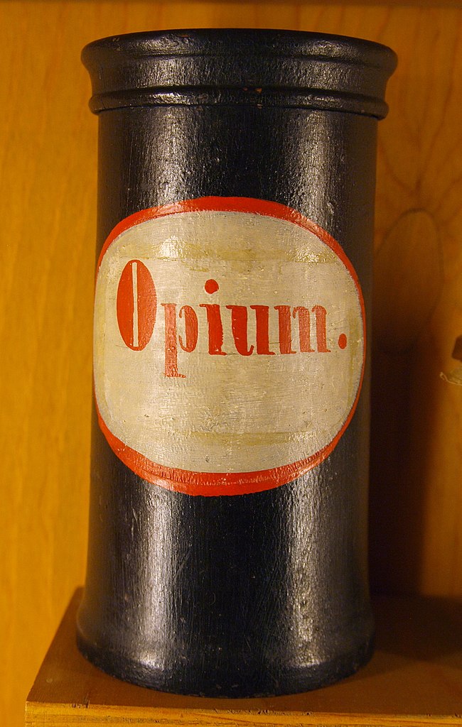 Файл:Apothecary vessel Opium 18-19 century 2.jpg