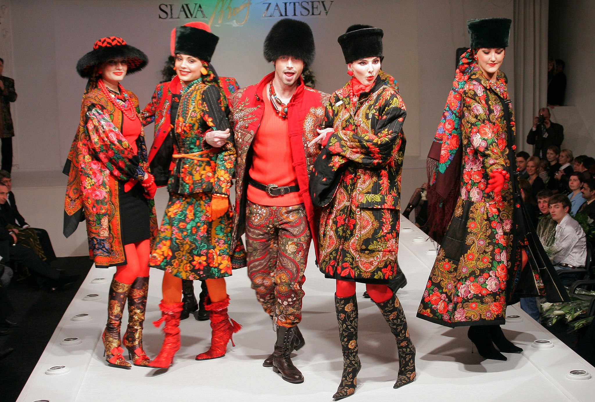 Файл:Slava Zaitsev fashion show-1.jpg