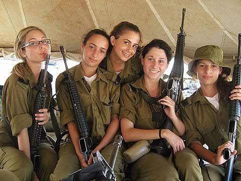 Файл:Israeli-soldier-girls-32.jpg