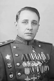 Владимир Николаевич Комаров.jpg