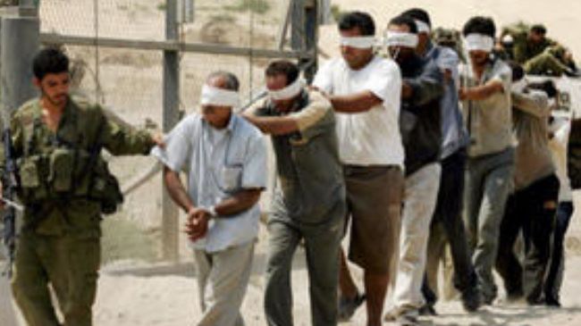 Файл:Palestinian-prisoners-blindfolded.jpg