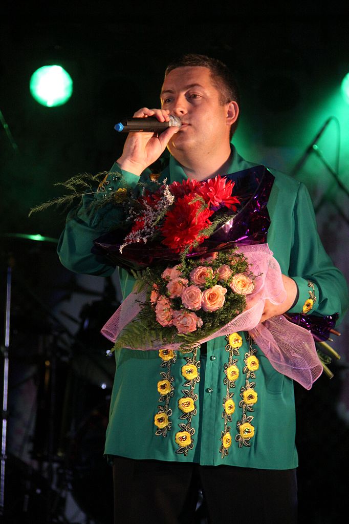Файл:Юрий Грицюк на концерте 2.jpg