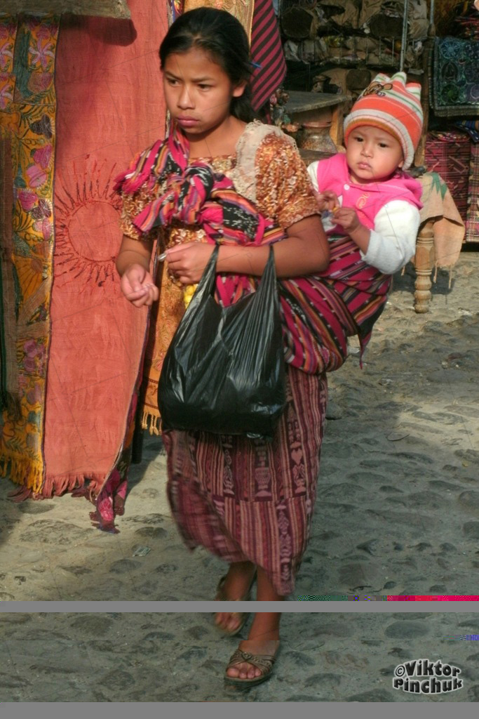 Файл:Гватемала, г. Чичикастенанго — Мать.jpg